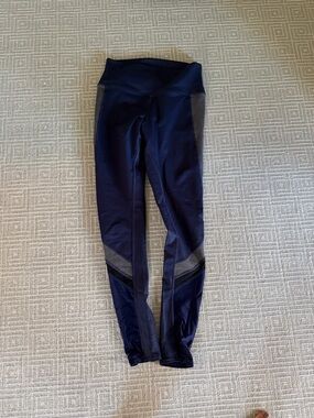 ALO Yoga Navy Blue High-Waist Mesh Panel Leggings